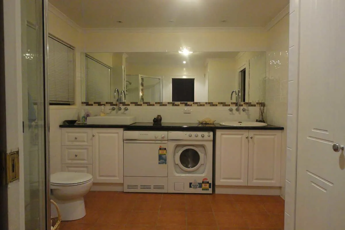 Bed & Breakfast B&B Home In The Country Barellan Point Australia